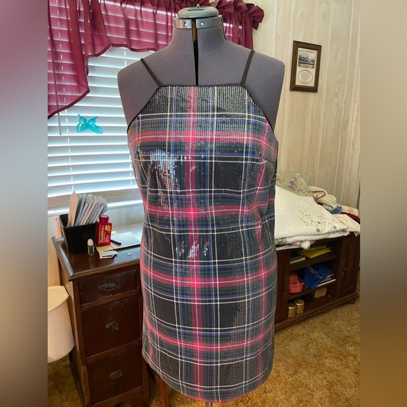 Copper Key Black/Red Plaid Print Sequin Shift Dress NWT Sz.S - Picture 3 of 10